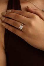Load image into Gallery viewer, Classic Princess Channel Diamonds Ring