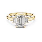 Load image into Gallery viewer, Élégance Emerald Three-Stone Diamond Ring