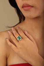 Load image into Gallery viewer, Regal Green Halo
