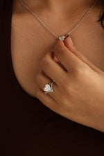 Load image into Gallery viewer, Classic Heart Shape lab grown diamonds ring
