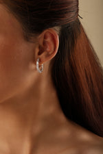 Load image into Gallery viewer, Classic Baguette Line lab grown diamonds earrings
