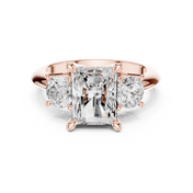 Magnifico 2.50ct Radiant Cut Diamond Ring